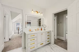 418 4th St N, Hudson, WI 54016 - Photo 34