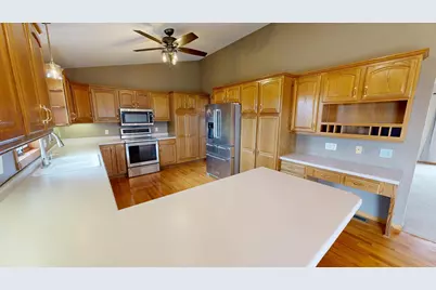 6335 1st Avenue W, Willmar, MN 56201 - Photo 6