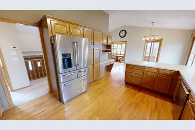 6335 1st Avenue W, Willmar, MN 56201 - Photo 8