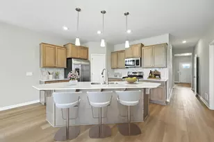 3660 Coral Bell Dr, Shakopee, MN 55379 - Photo 2