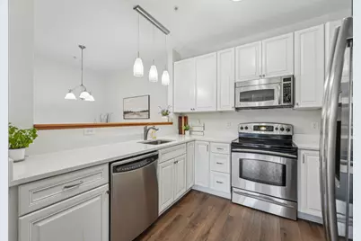 12761 Collegeview Drive #201, Eden Prairie, MN 55347 - Photo 8