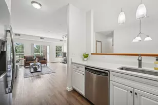 12761 College View Dr, Eden Prairie, MN 55347 - Photo 10