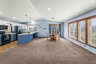 2933 Heatherwood Cir S, Moorhead, MN 56560 - Photo 12