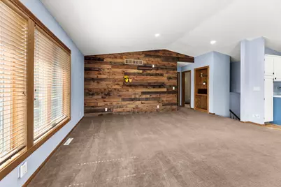 2933 Heatherwood Circle S, Moorhead, MN 56560 - Photo 18