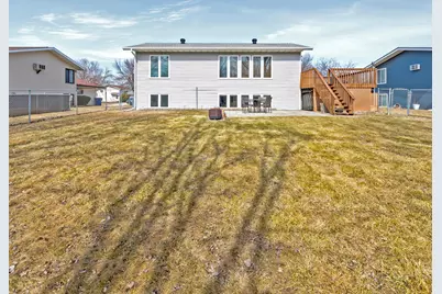2933 Heatherwood Circle S, Moorhead, MN 56560 - Photo 6