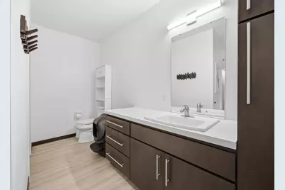 627 Northern Pacific Avenue N #206, Fargo, ND 58102 - Photo 8