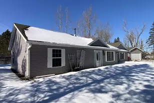 309 Birch Ct, Park Rapids, MN 56470 - Photo 2