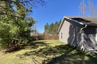 309 Birch Ct, Park Rapids, MN 56470 - Photo 4