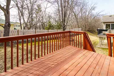 9125 Medley Circle, Golden Valley, MN 55427 - Photo 18