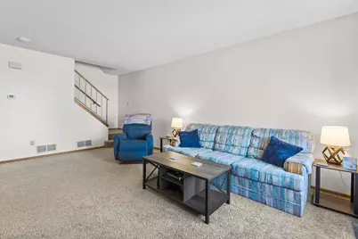 7646 13th Street N, Oakdale, MN 55128 - Photo 6