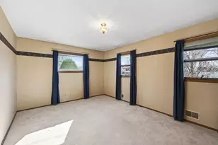 303 Thompson Ave W, West Saint Paul, MN 55118 - Photo 14