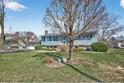 303 Thompson Avenue W, West Saint Paul, MN 55118 - Photo 1