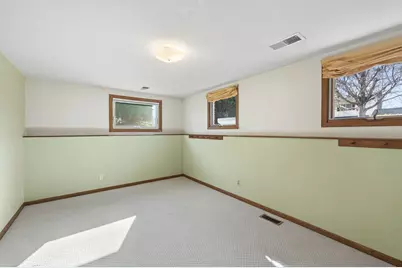 303 Thompson Avenue W, West Saint Paul, MN 55118 - Photo 26