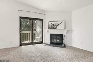 5329 Highpointe Terrace, Bloomington, MN 55437 - Photo 4