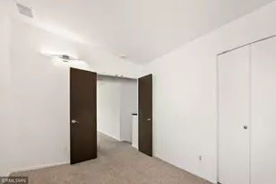 5329 Highpointe Terrace, Bloomington, MN 55437 - Photo 16