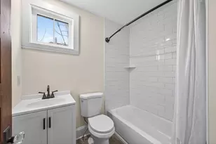 2302 Brewster St, Saint Paul, MN 55108 - Photo 12