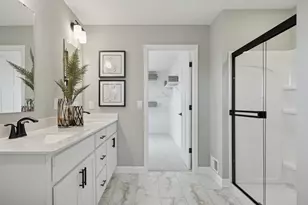 8607 183rd St W, Lakeville, MN 55044 - Photo 14