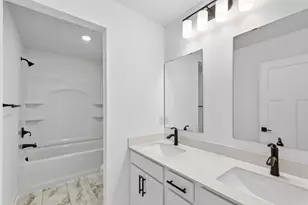 8635 183rd St W, Lakeville, MN 55044 - Photo 16