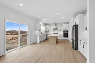 8635 183rd St W, Lakeville, MN 55044 - Photo 4