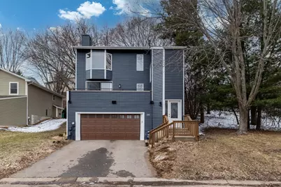 180 Bayberry Avenue Court, Stillwater, MN 55082 - Photo 2