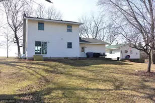 17172 220th St, Hutchinson, MN 55350 - Photo 6