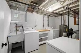 2627 Randolph St NE, Minneapolis, MN 55418 - Photo 30