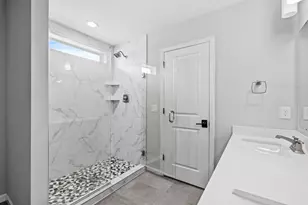 4263 Swallowtail Ln, Woodbury, MN 55129 - Photo 60