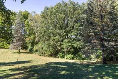 1955 Glenhill Road, Mendota Heights, MN 55118 - Photo 2