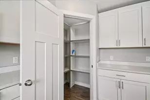 413 Grant Ave SE, Hutchinson, MN 55350 - Photo 12