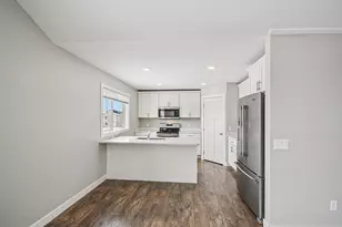 413 Grant Ave SE, Hutchinson, MN 55350 - Photo 8