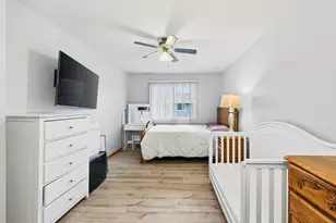 1272 Ferndale St N, Maplewood, MN 55119 - Photo 8