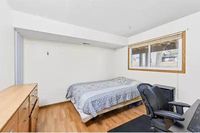 1272 Ferndale Street N, Maplewood, MN 55119 - Photo 12