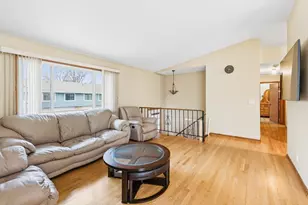 1272 Ferndale St N, Maplewood, MN 55119 - Photo 16