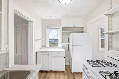 1148 Lawson Avenue E, Saint Paul, MN 55106 - Photo 12