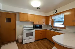 1430 N 4th St, Montevideo, MN 56265 - Photo 12