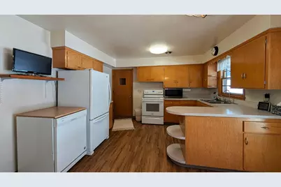 1430 N 4th Street, Montevideo, MN 56265 - Photo 16