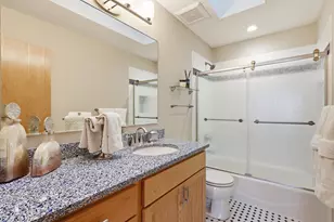 1005 Crystal Lake Rd W, Burnsville, MN 55306 - Photo 20