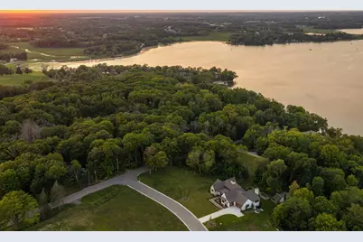 4972 Bridgevine Way, Independence, MN 55359 - Photo 4