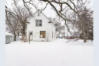 522 E Central Street, Detroit Lakes, MN 56501 - Photo 1