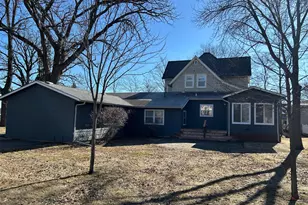 113 2nd St SW, Wadena, MN 56482 - Photo 4