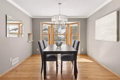 180 Red Oaks Drive, Vadnais Heights, MN 55127 - Photo 10