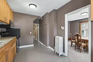 817 Minnehaha Ave W, Saint Paul, MN 55104 - Photo 10