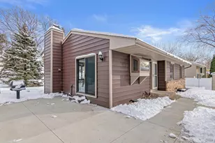 11250 Red Fox Dr, Maple Grove, MN 55369 - Photo 30