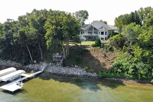 521 E Summit St, Battle Lake, MN 56515 - Photo 4