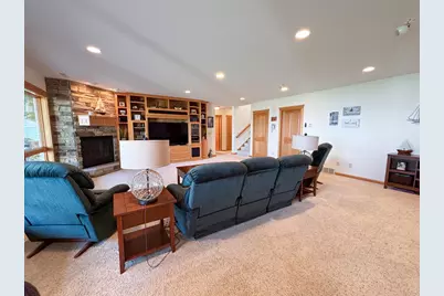 521 E Summit Street, Battle Lake, MN 56515 - Photo 30