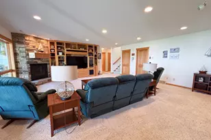 521 E Summit St, Battle Lake, MN 56515 - Photo 30