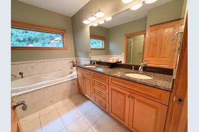 521 E Summit Street, Battle Lake, MN 56515 - Photo 20