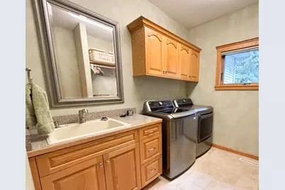 521 E Summit Street, Battle Lake, MN 56515 - Photo 28
