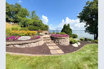 521 E Summit Street, Battle Lake, MN 56515 - Photo 40