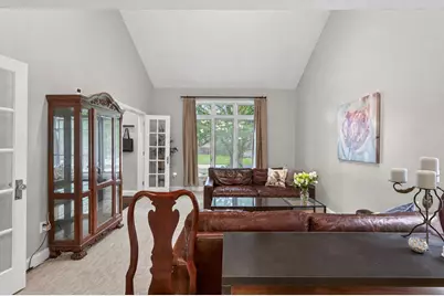 10261 Phaeton Drive, Eden Prairie, MN 55347 - Photo 12